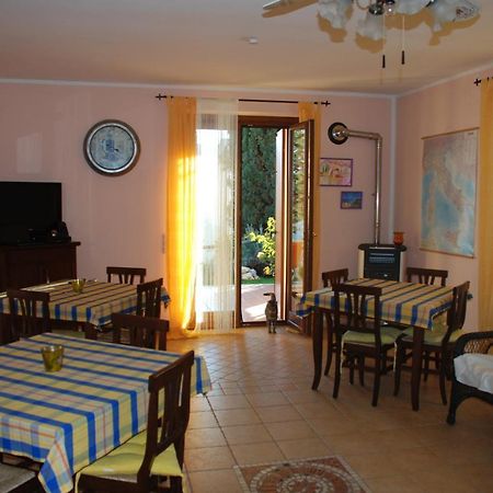 Bed And Breakfast Latteletto Tortoreto Exterior photo